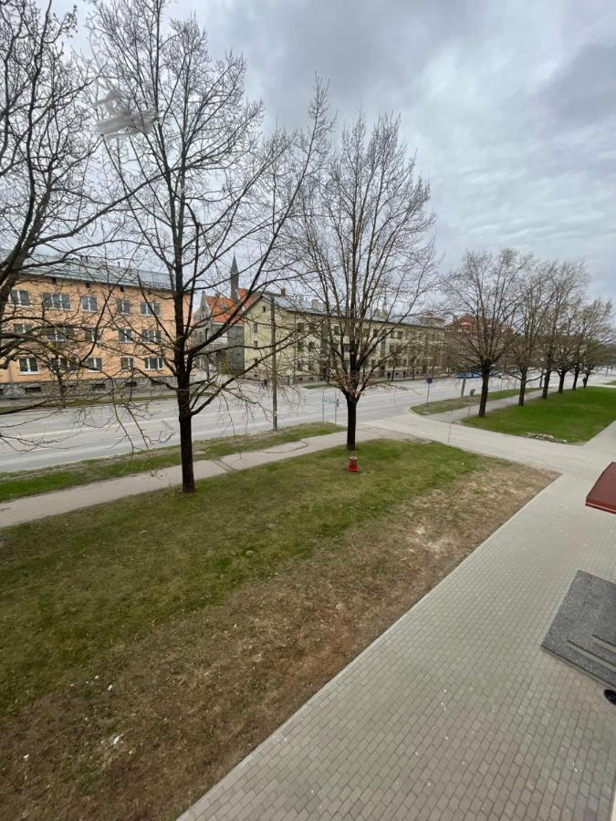 Paernu City Center Apartment- Kesklinna Suvituskorter Exteriör bild